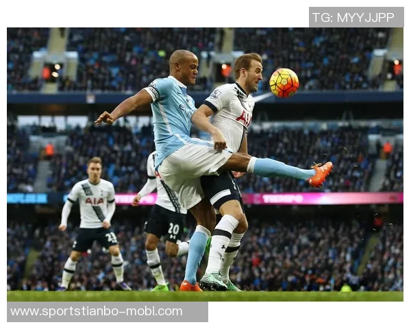 拜仁总监表示与凯恩未来合作充满可能性与期待 拜仁总监表示与凯恩未来合作充满可能性与期待