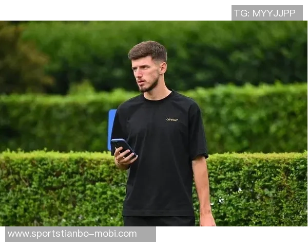 梅西印度行三天四城之旅德保罗相伴最后会见总理莫迪