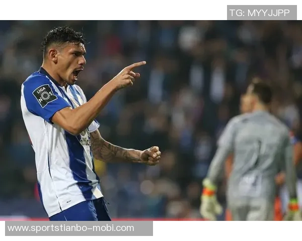 葡超莫雷拉人正式宣布加布里埃尔离队曾于去年租借海港队效力